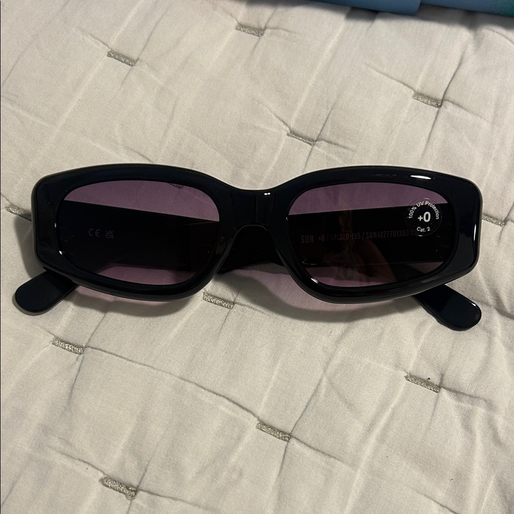 IZIPIZI Black Sunglasses